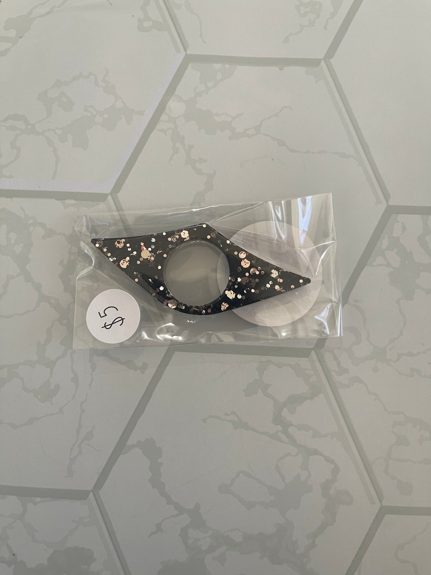 Glitter Page Spreader